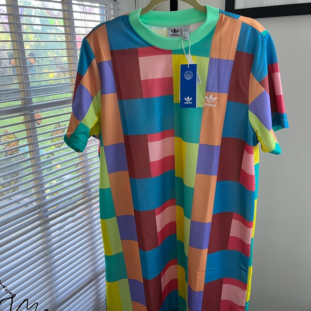 ADIDAS SUMMER SURF NWT AUTHENTIC MULTI-COLOR RIBBED CREWNECK, REGULAR FI…